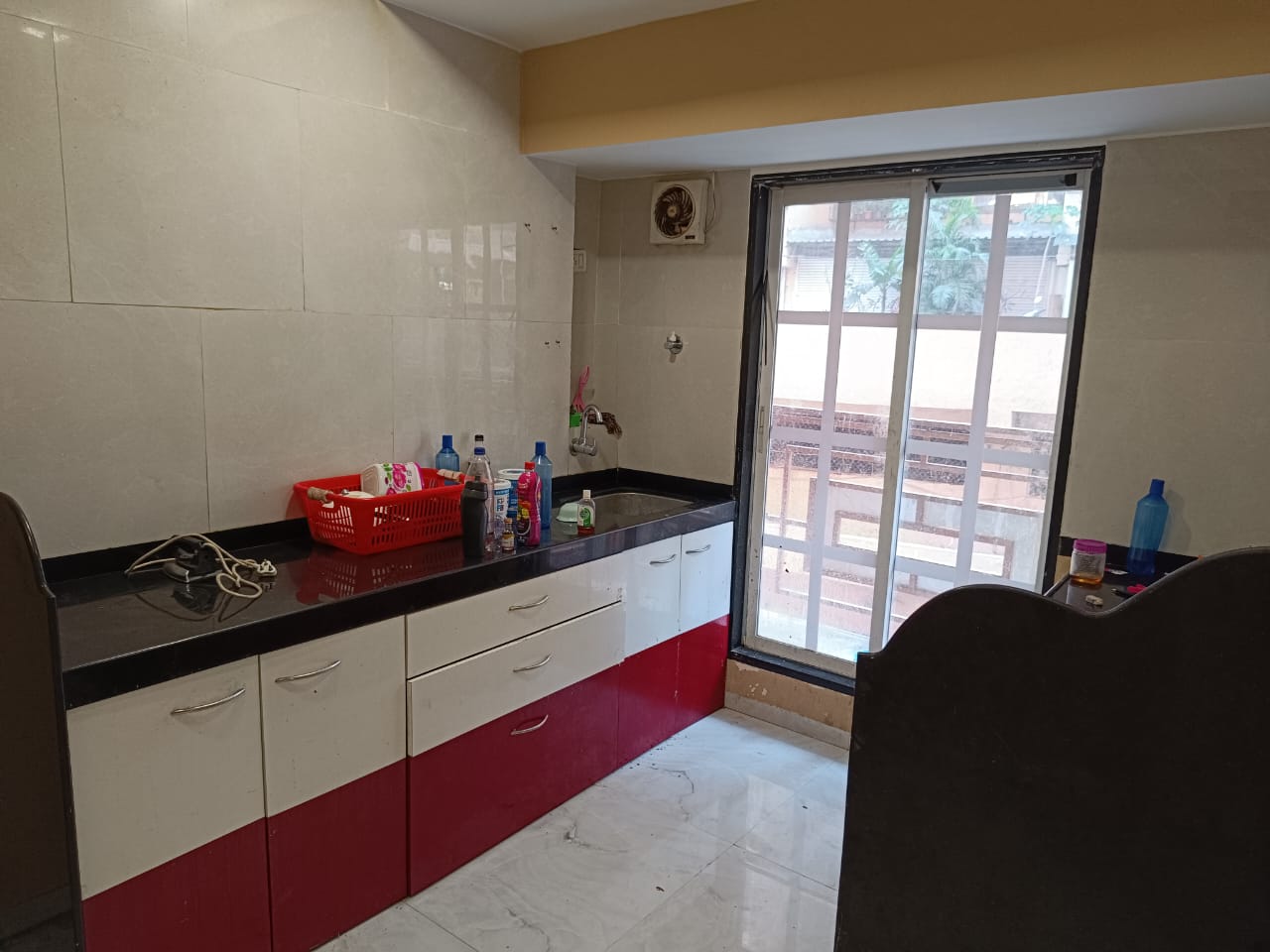 2 BHK Apartment for Rent in Khar West Mumbai