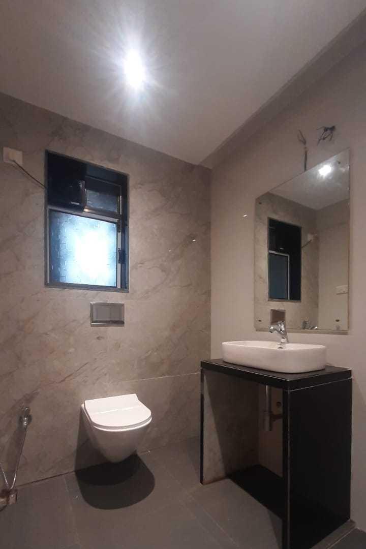 3 BHK Apartment for Rent in Gulmohar Cross rd no.9 Mumbai