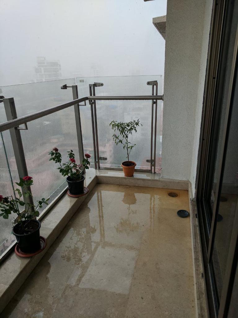 3 BHK Apartment for Sale in St Martin Road Mumbai
