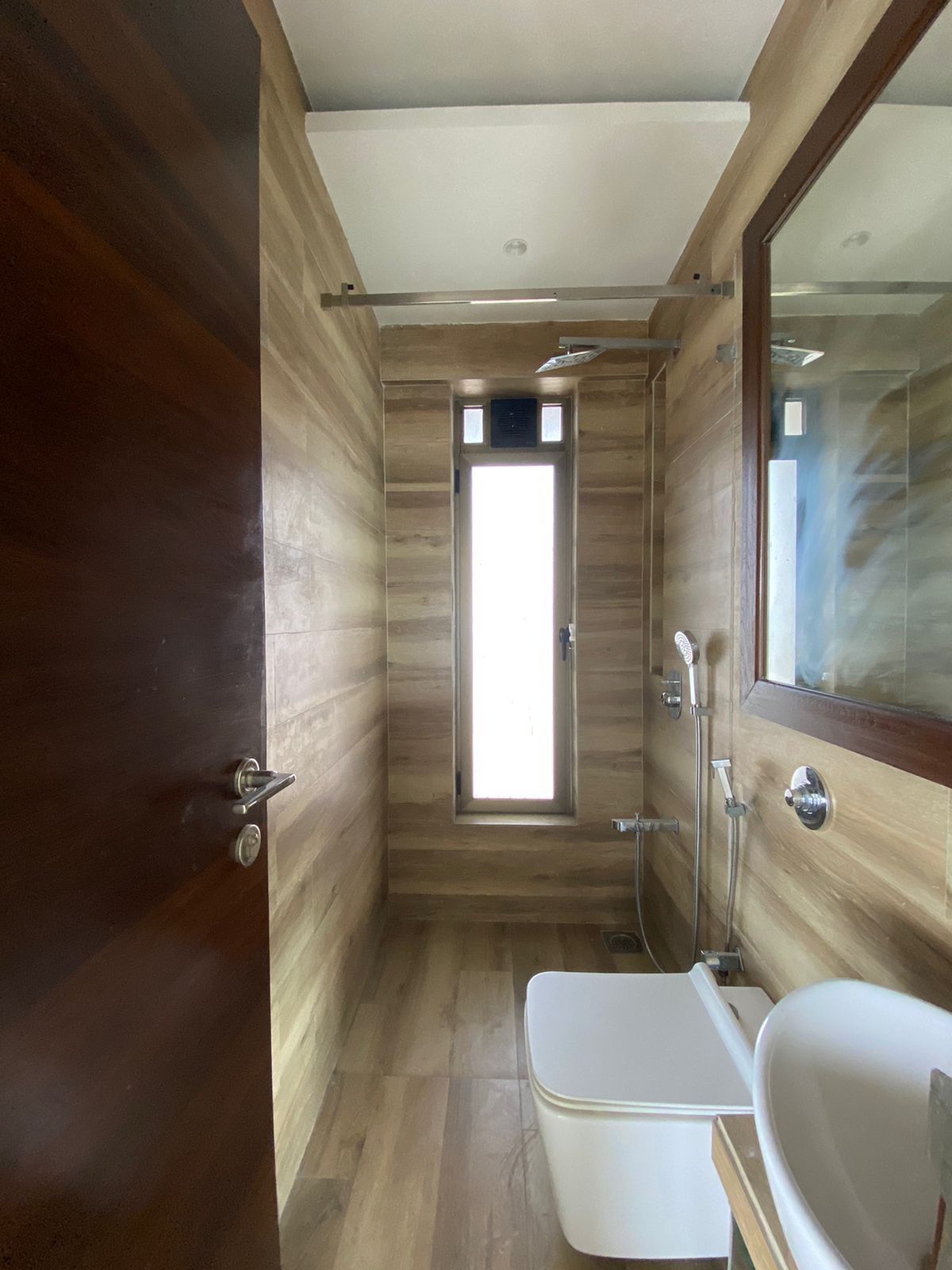 3 BHK Apartment for Sale in Khar West Mumbai