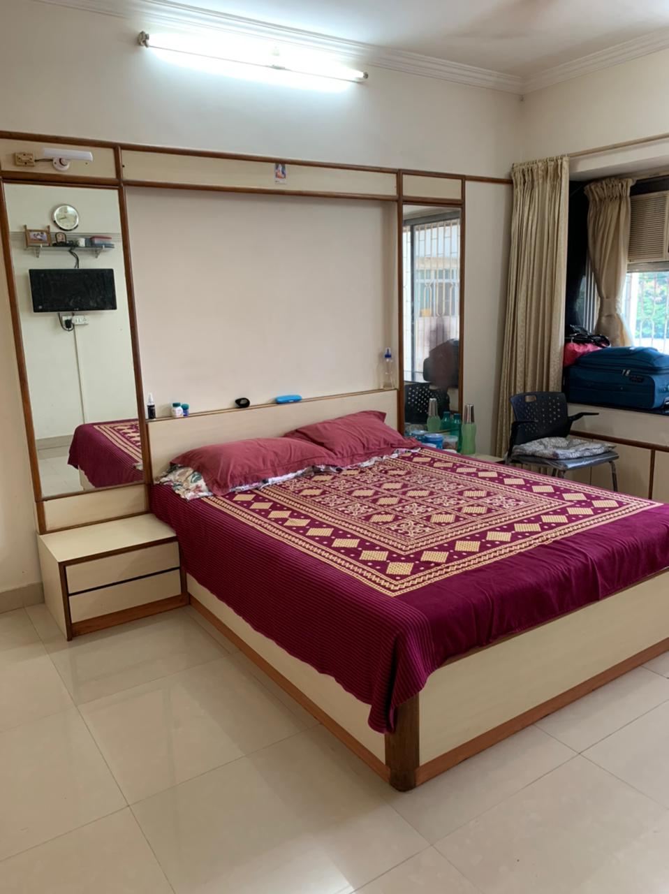 3 BHK Apartment for Sale in Santacruz West Mumbai