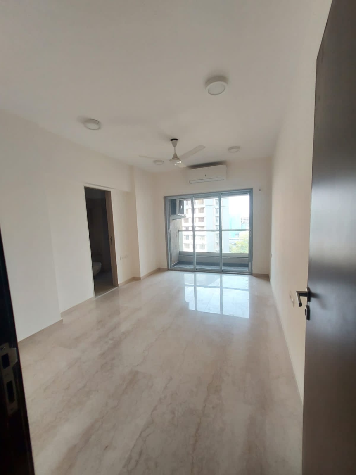 3 BHK Apartment for Sale in Andheri West Mumbai