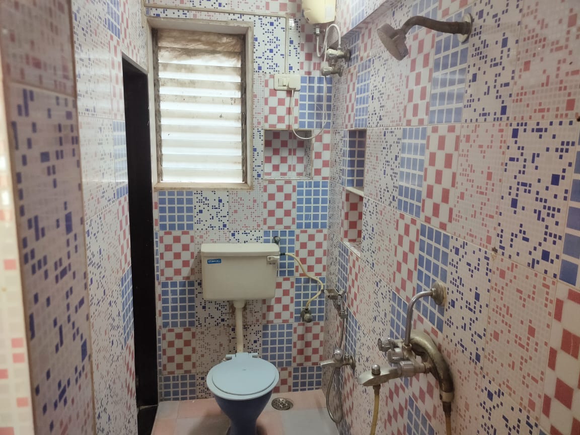 2 BHK Apartment for Rent in North Avenue Road Mumbai