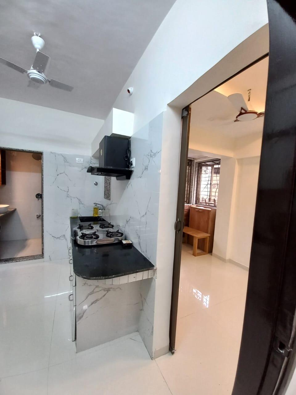 1 BHK Apartment for Rent in Khar West Mumbai