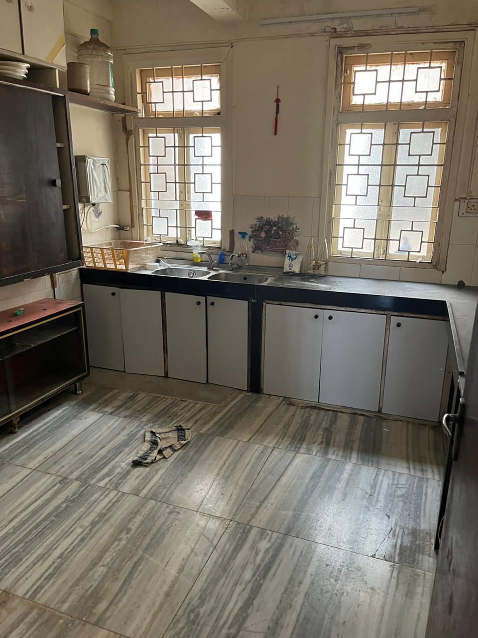3 BHK Apartment for Rent in R G Thadani Marg Mumbai