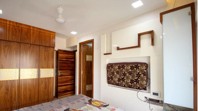 3 BHK Apartment for Rent in 7th Road Mumbai