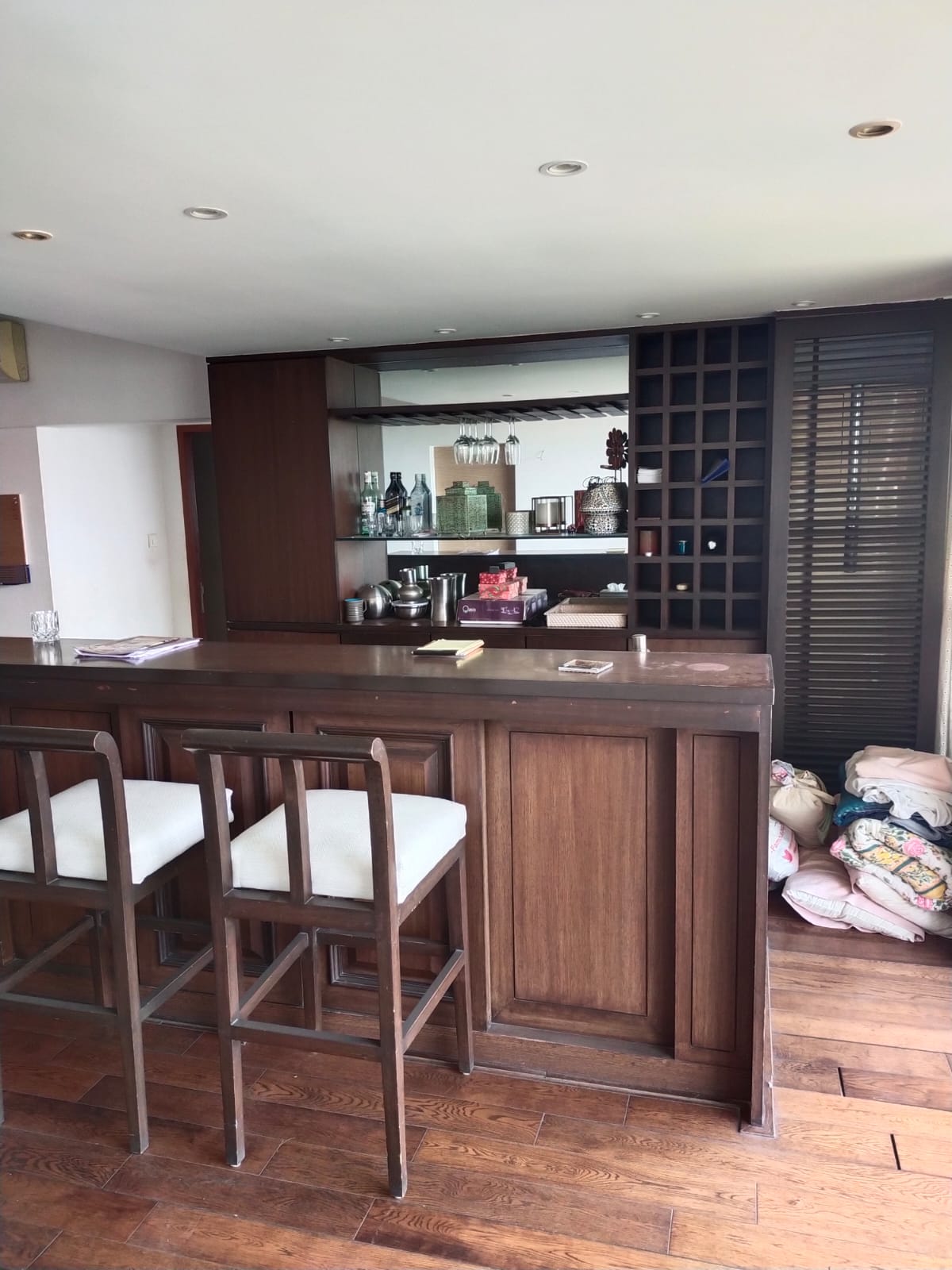 3 BHK Apartment for Sale in Pali Hill Mumbai