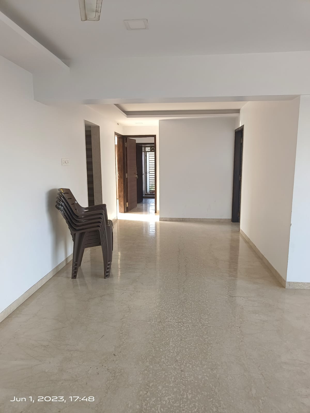 3 BHK Apartment for Sale in Khar West Mumbai