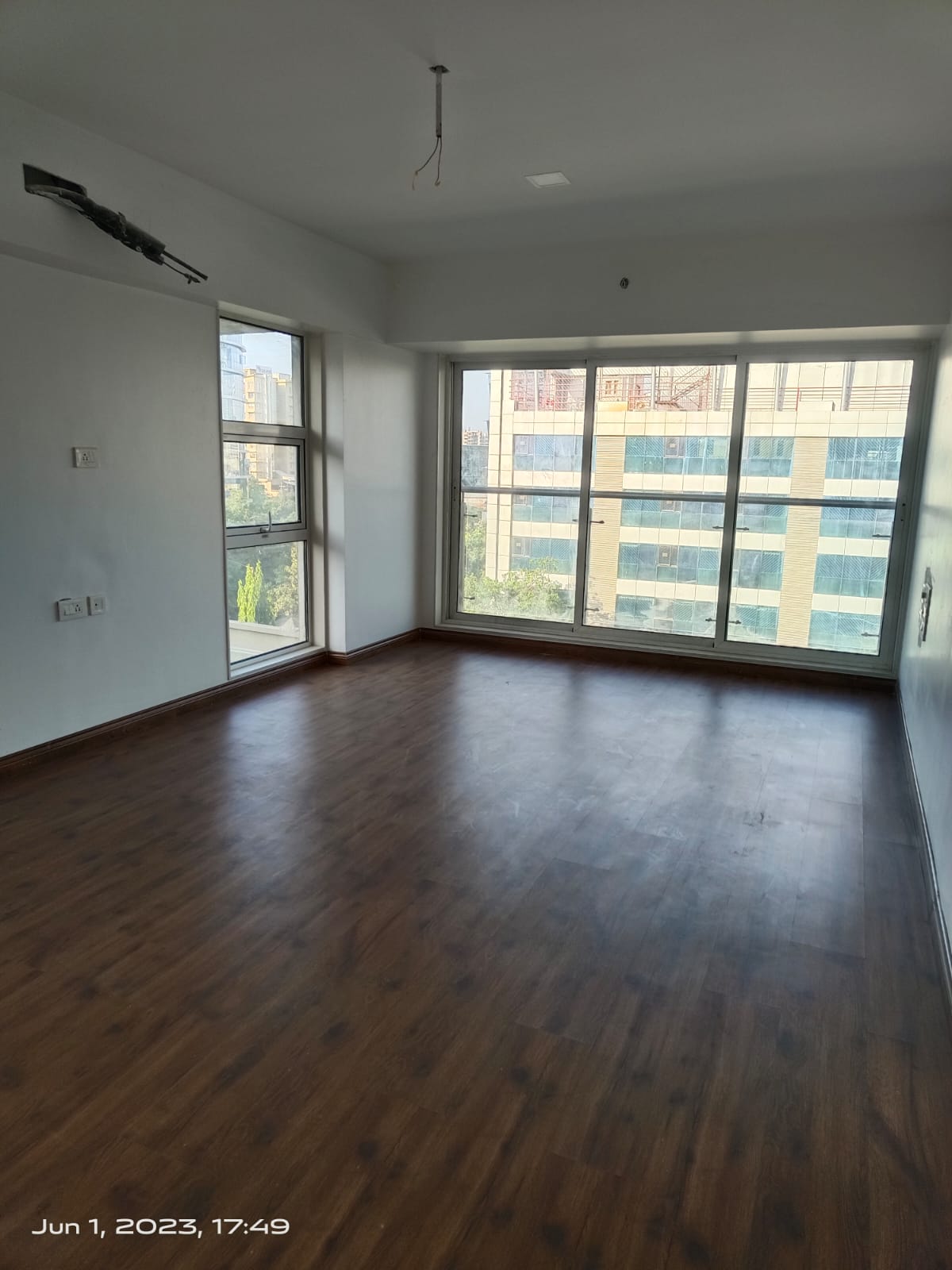3 BHK Apartment for Sale in Khar West Mumbai