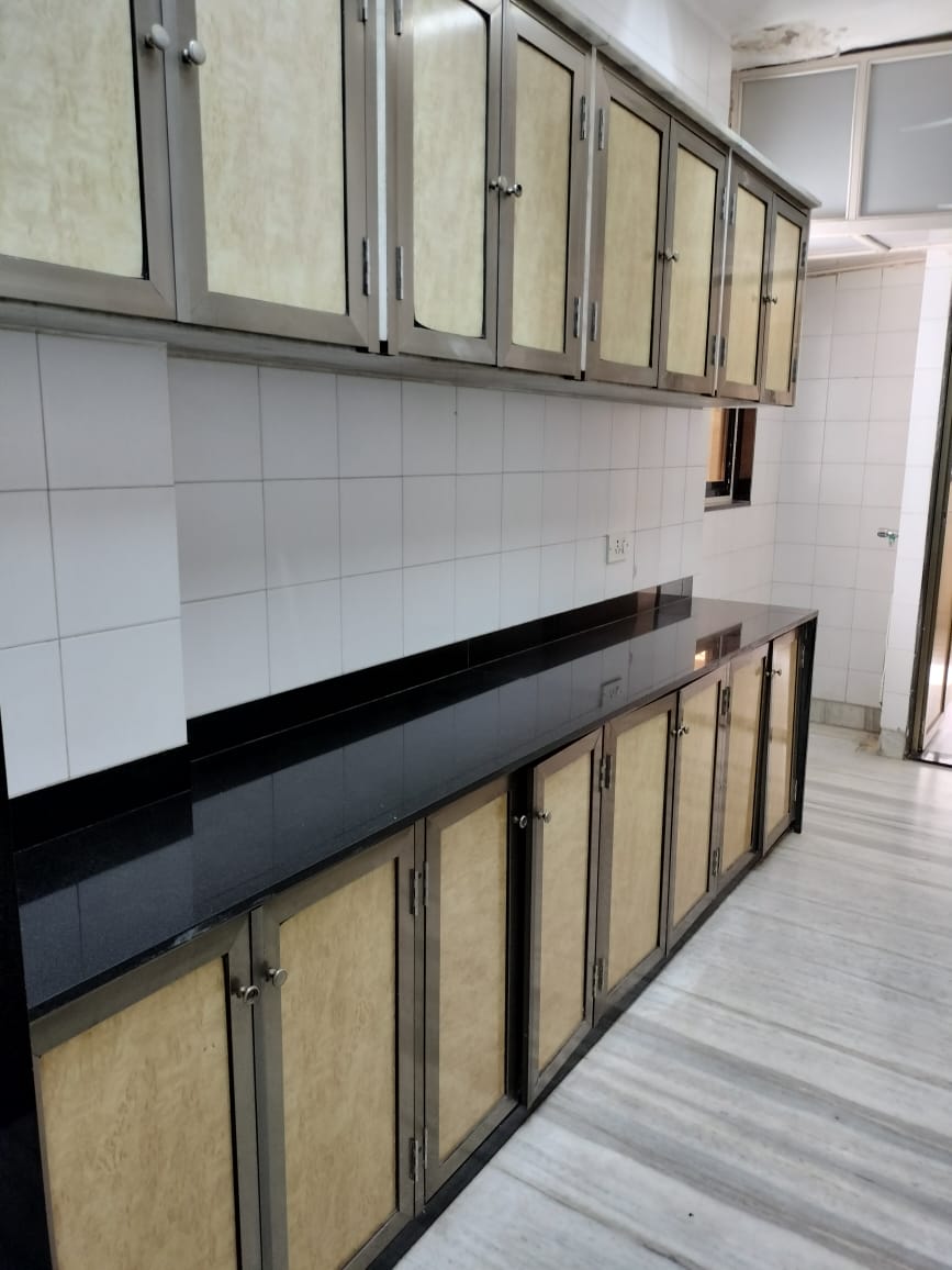 2 BHK Apartment for Rent in Pali Hill Mumbai