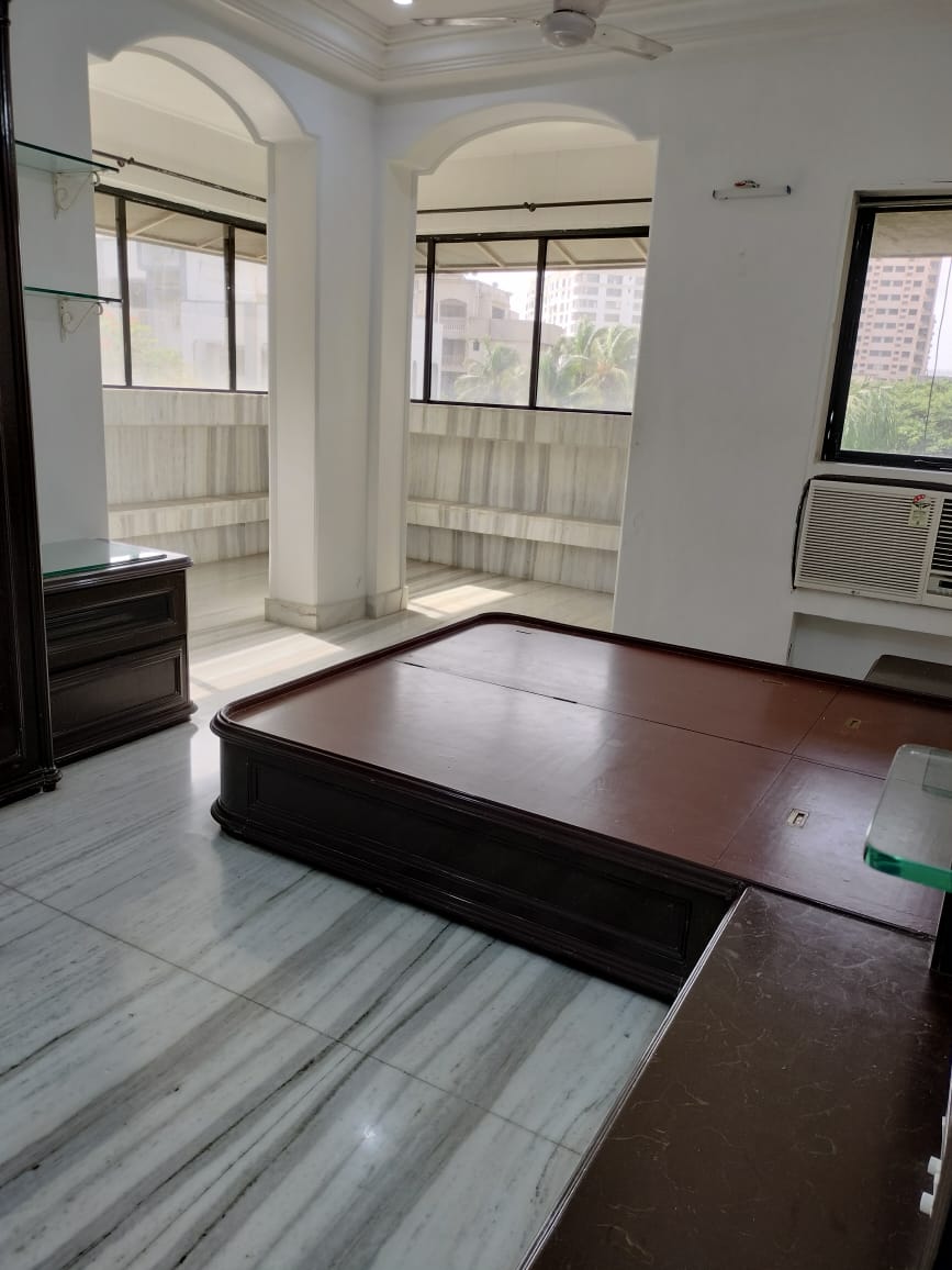 2 BHK Apartment for Rent in Pali Hill Mumbai