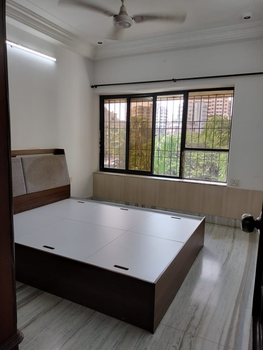 2 BHK Apartment for Rent in Pali Hill Mumbai