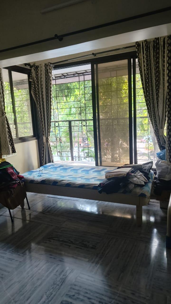 2 BHK Apartment for Sale in North Avenue Road Mumbai