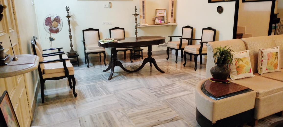 3 BHK Apartment for Rent in Khar West Mumbai