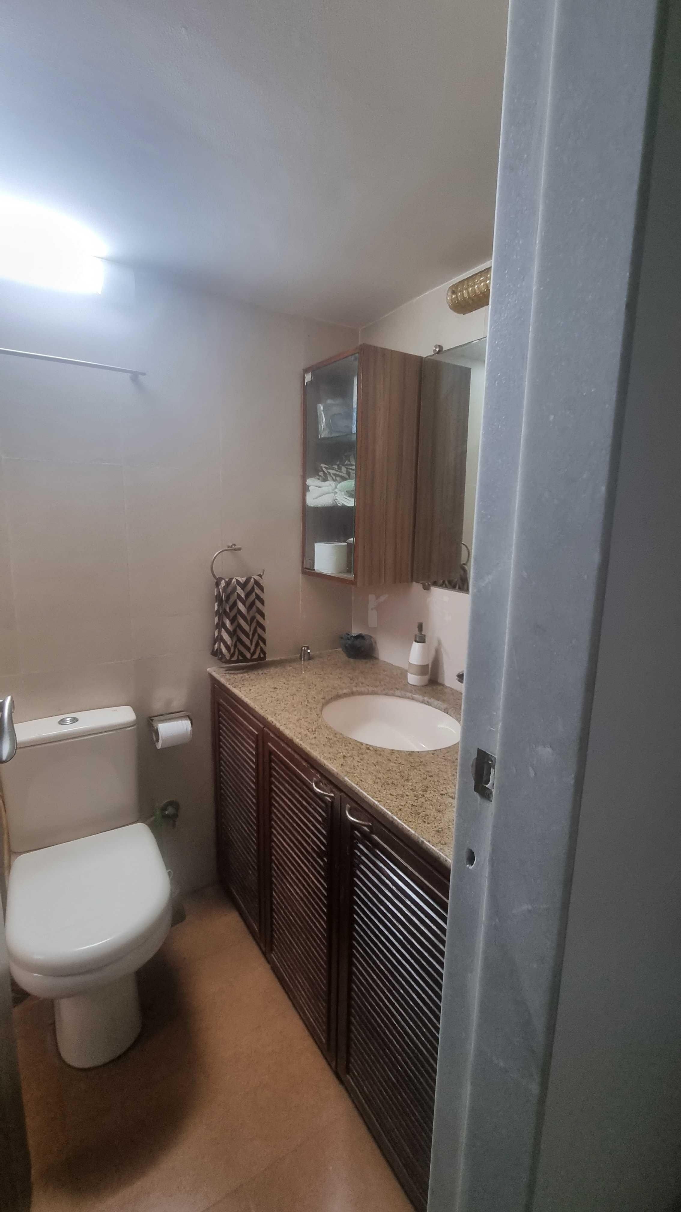 2 BHK Apartment for Sale in St Paul Road Mumbai