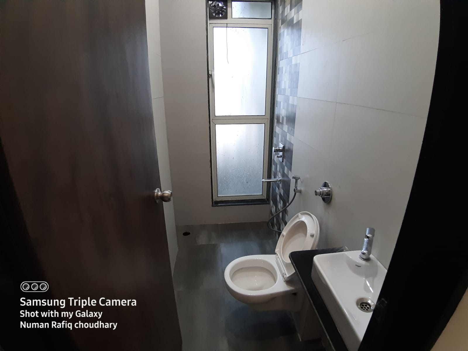 3 BHK Apartment for Sale in Goregaon East Mumbai