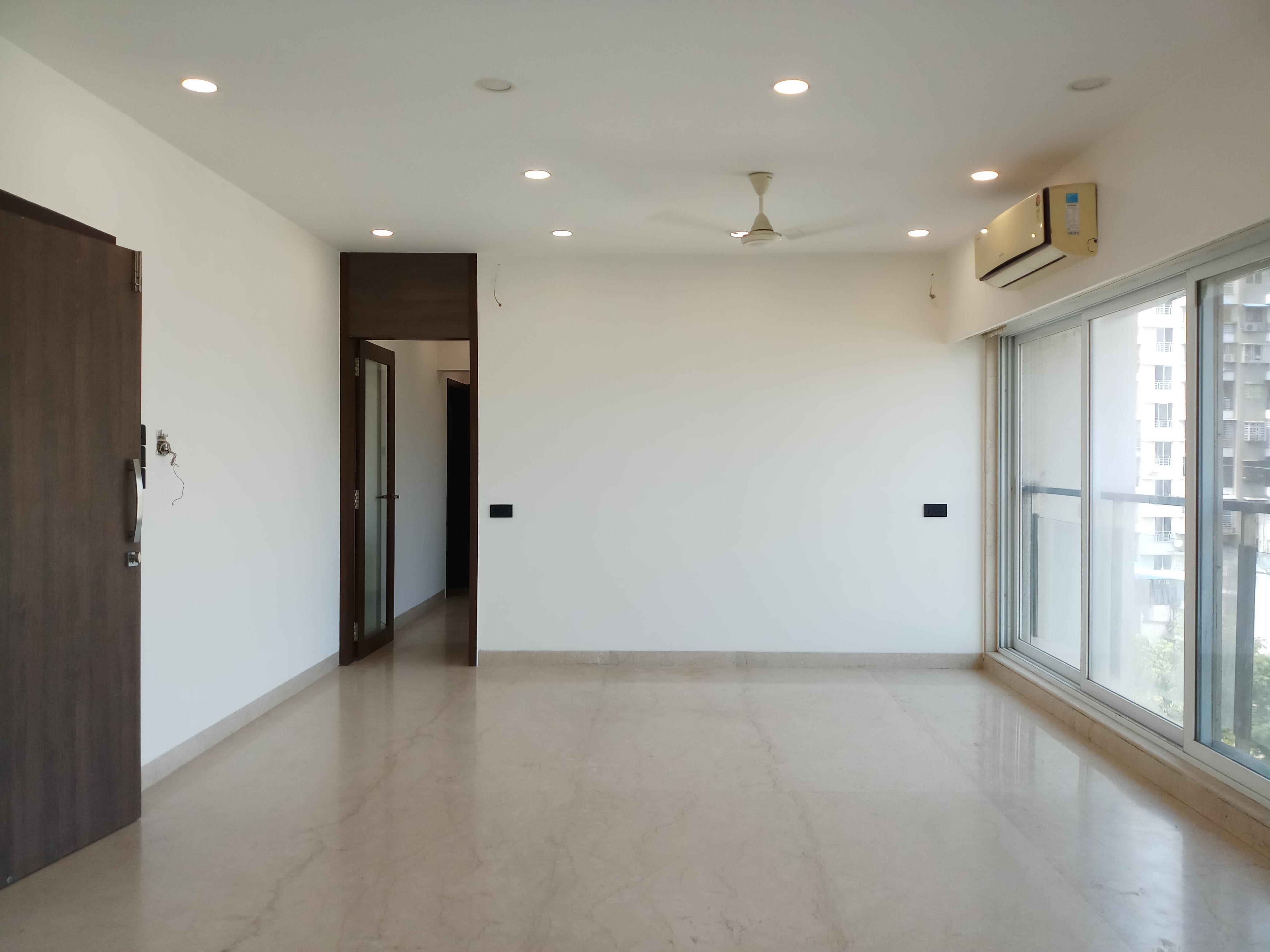 4 BHK Apartment for Sale in Vakola Mumbai