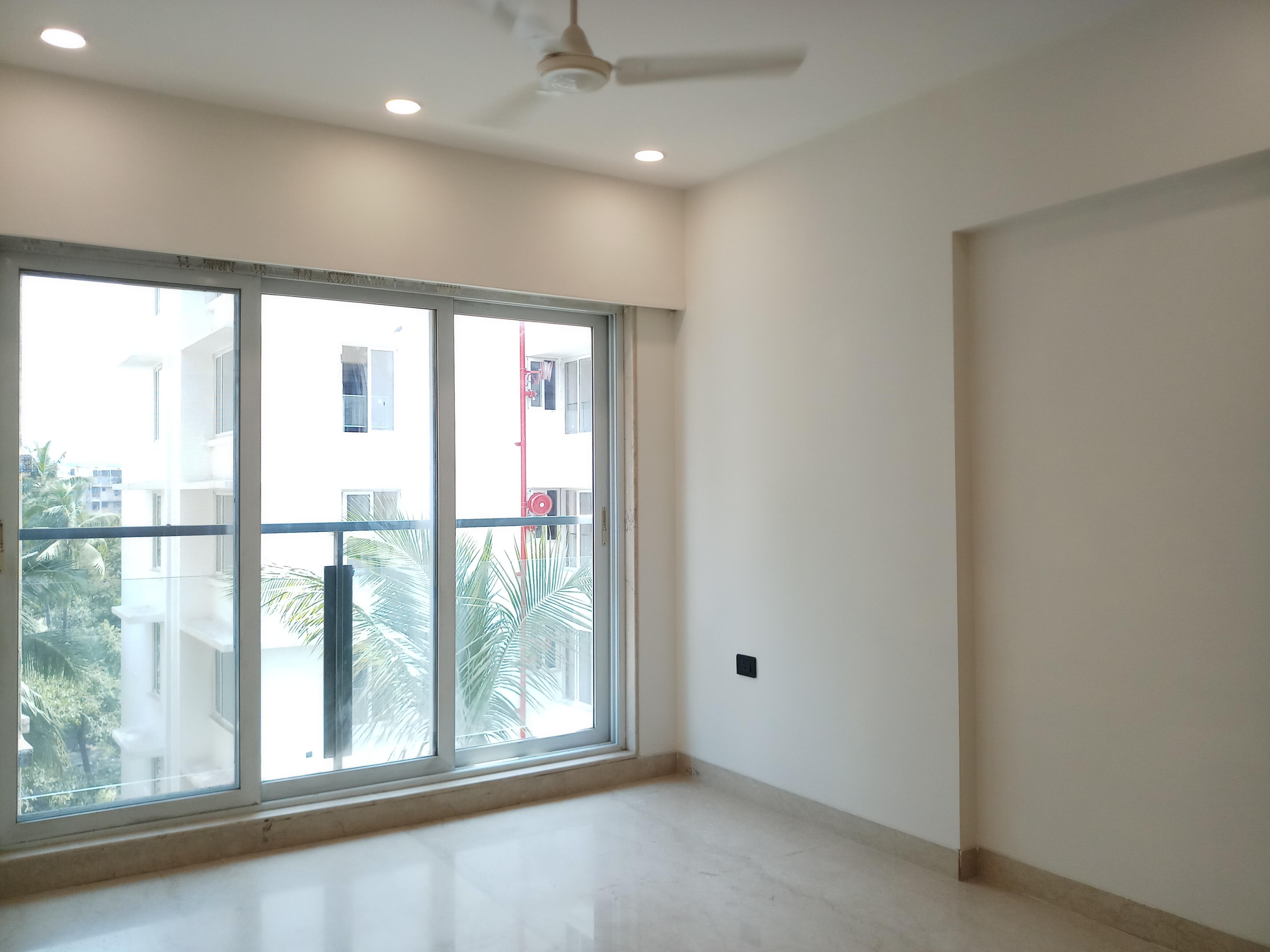 4 BHK Apartment for Sale in Vakola Mumbai