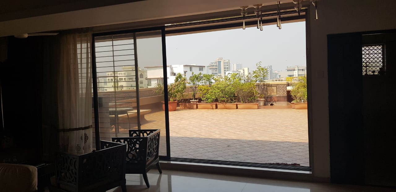 3 BHK Apartment for Rent in Almeida park Mumbai