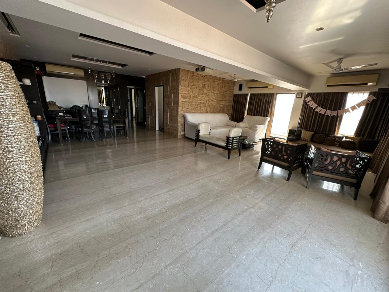 3 BHK Apartment for Rent in Almeida park Mumbai