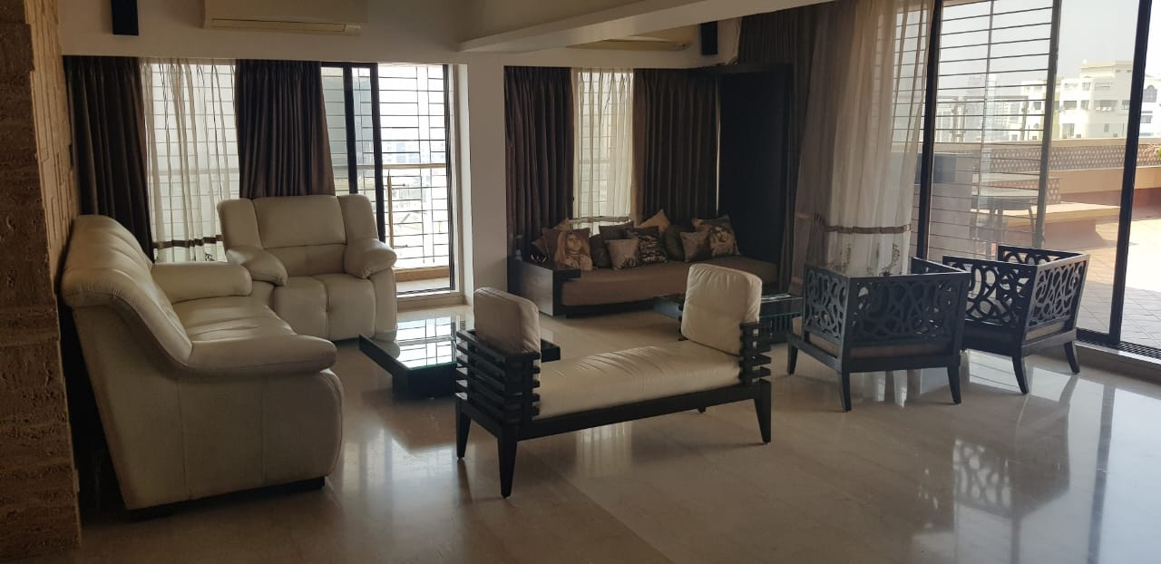 3 BHK Apartment for Rent in Almeida park Mumbai
