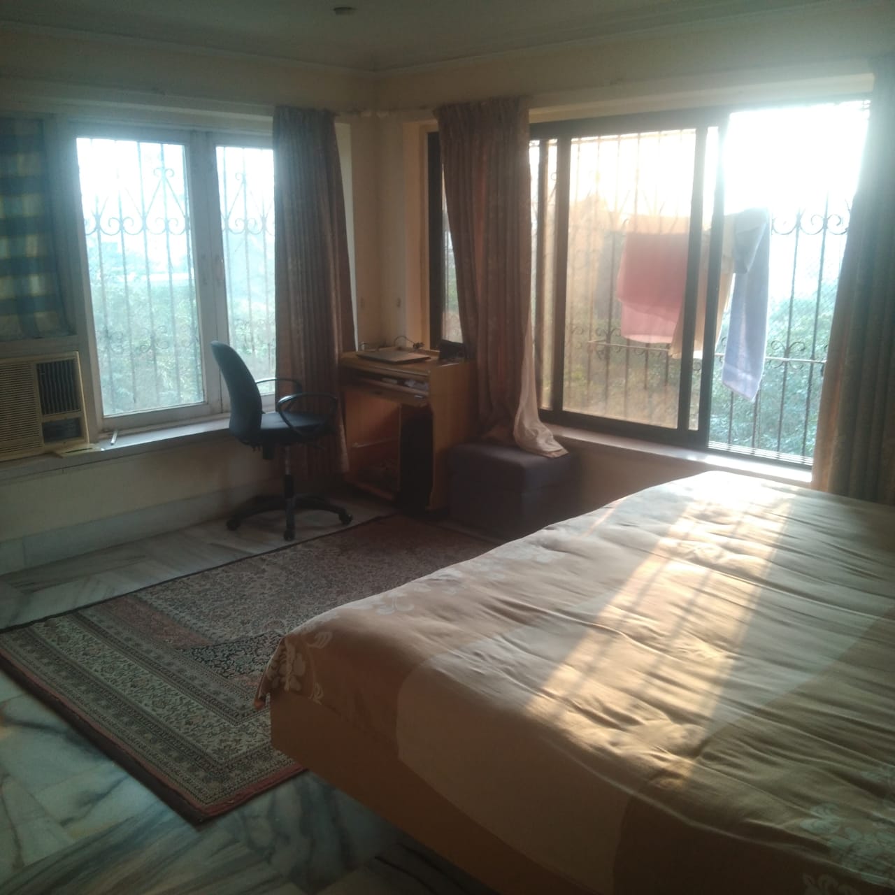 3 BHK Apartment for Sale in Almeida park Mumbai