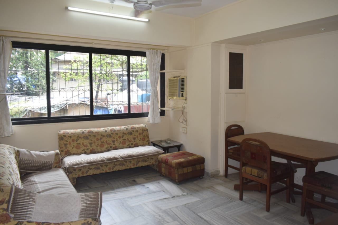 1 BHK Apartment for Rent in Somnath Lane, Hill road Mumbai