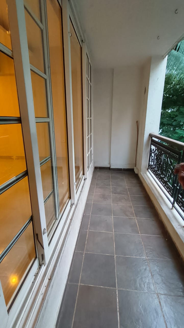 3 BHK Apartment for Sale in Khar West Mumbai