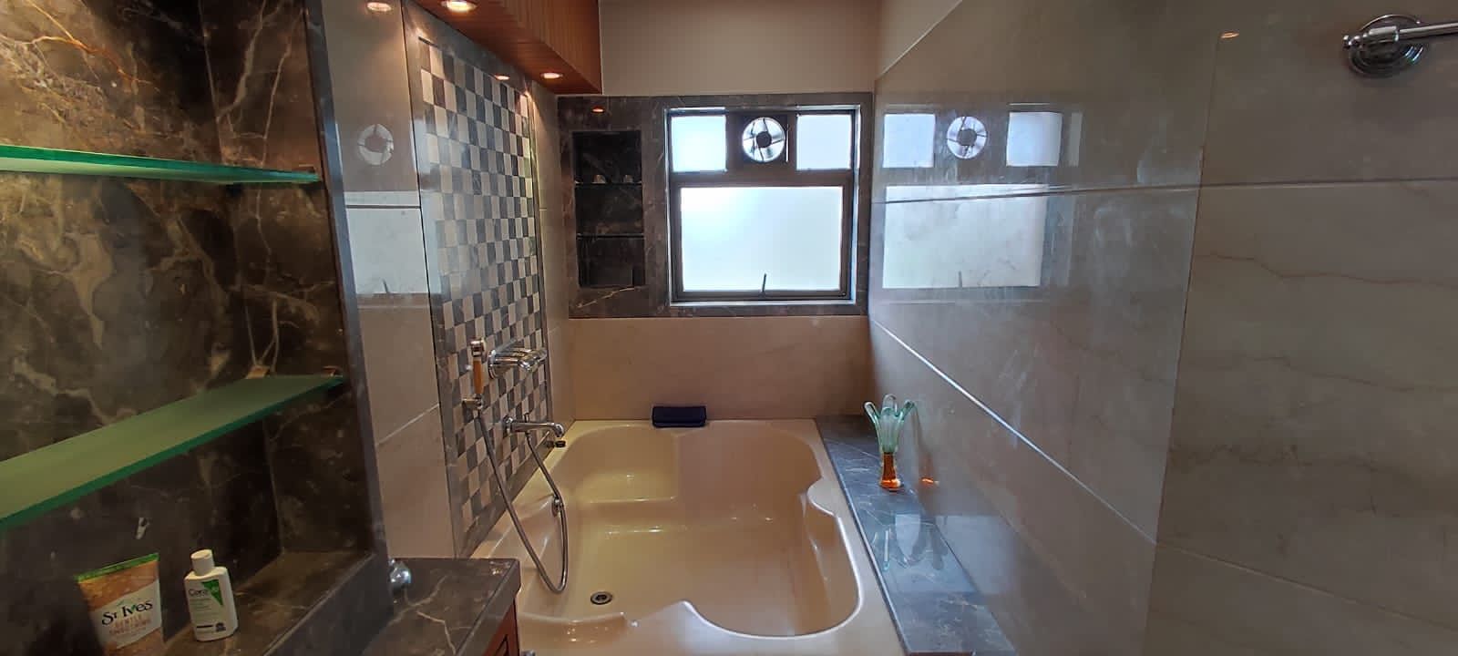 4 BHK Apartment for Sale in Dr. Peter Dias Road Mumbai