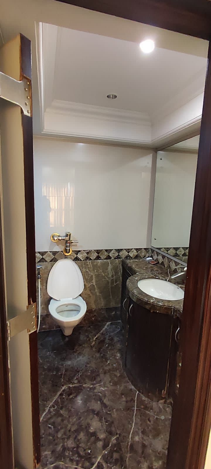4 BHK Apartment for Sale in Dr. Peter Dias Road Mumbai