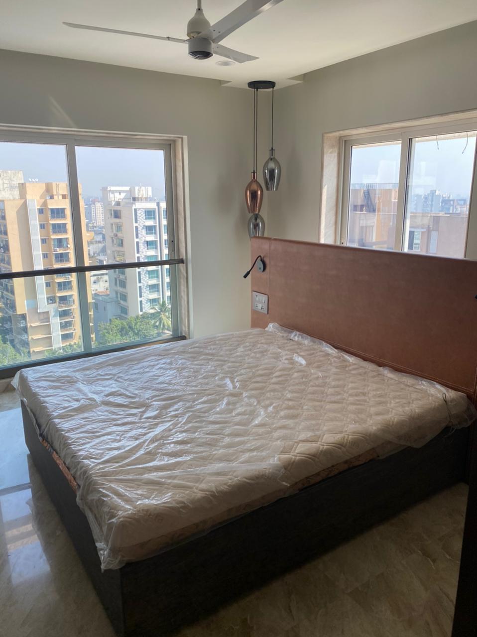 3 BHK Apartment for Rent in Bandra West Mumbai