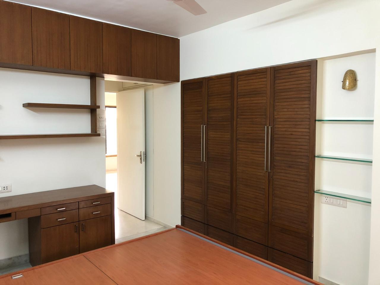 2 BHK Apartment for Rent in Mount Carmel Church Rd Mumbai