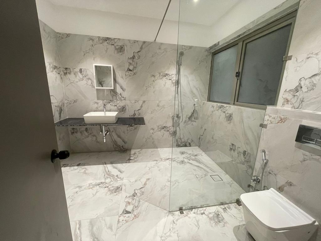 4 BHK Apartment for Sale in Bandra West Mumbai