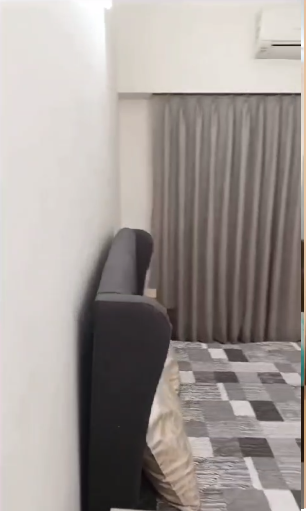 3 BHK Apartment for Rent in Gulmohar Cross rd no.12 Mumbai
