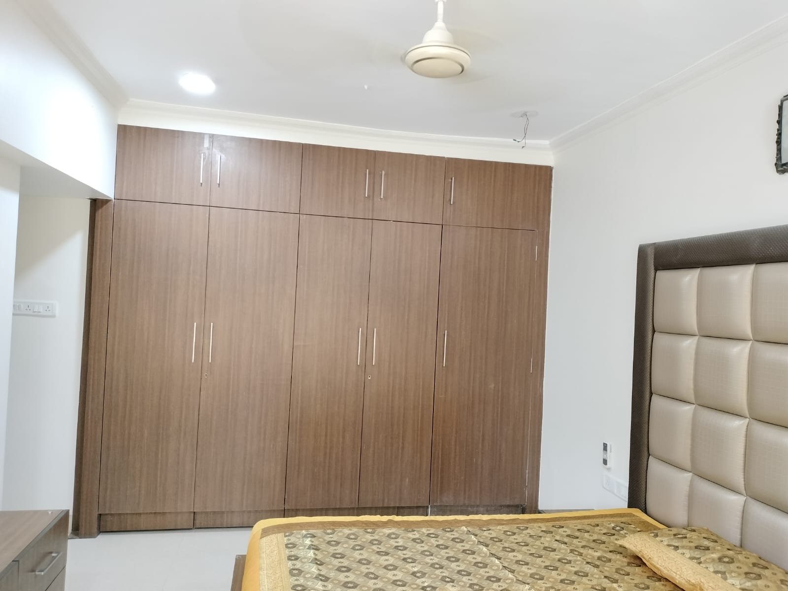 3 BHK Apartment for Rent in Mount Marry Mumbai