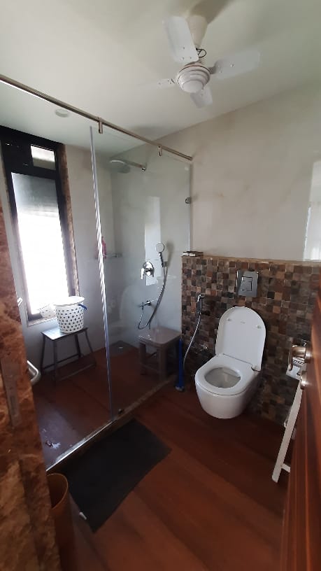 4 BHK Apartment for Sale in North Avenue Road Mumbai