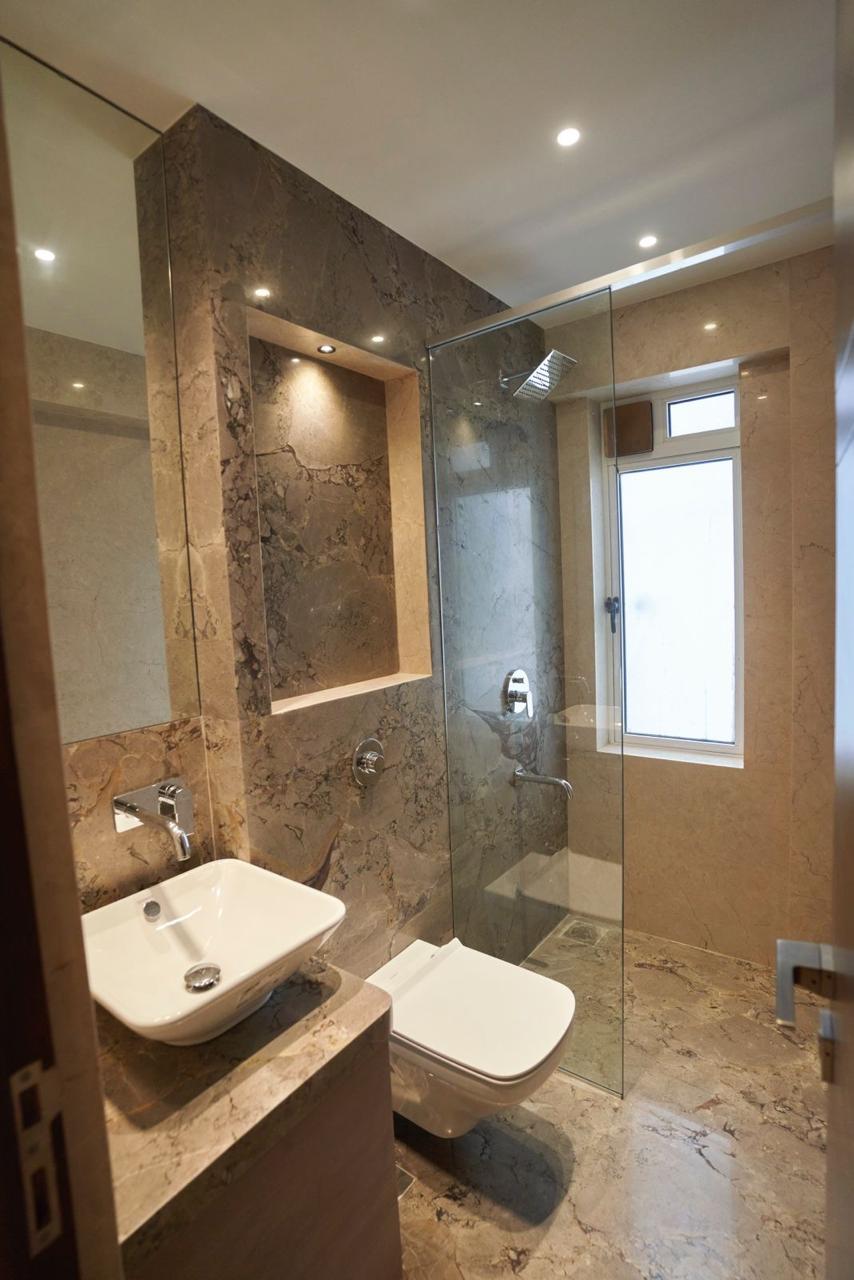 2 BHK Apartment for Rent in Khar West Mumbai