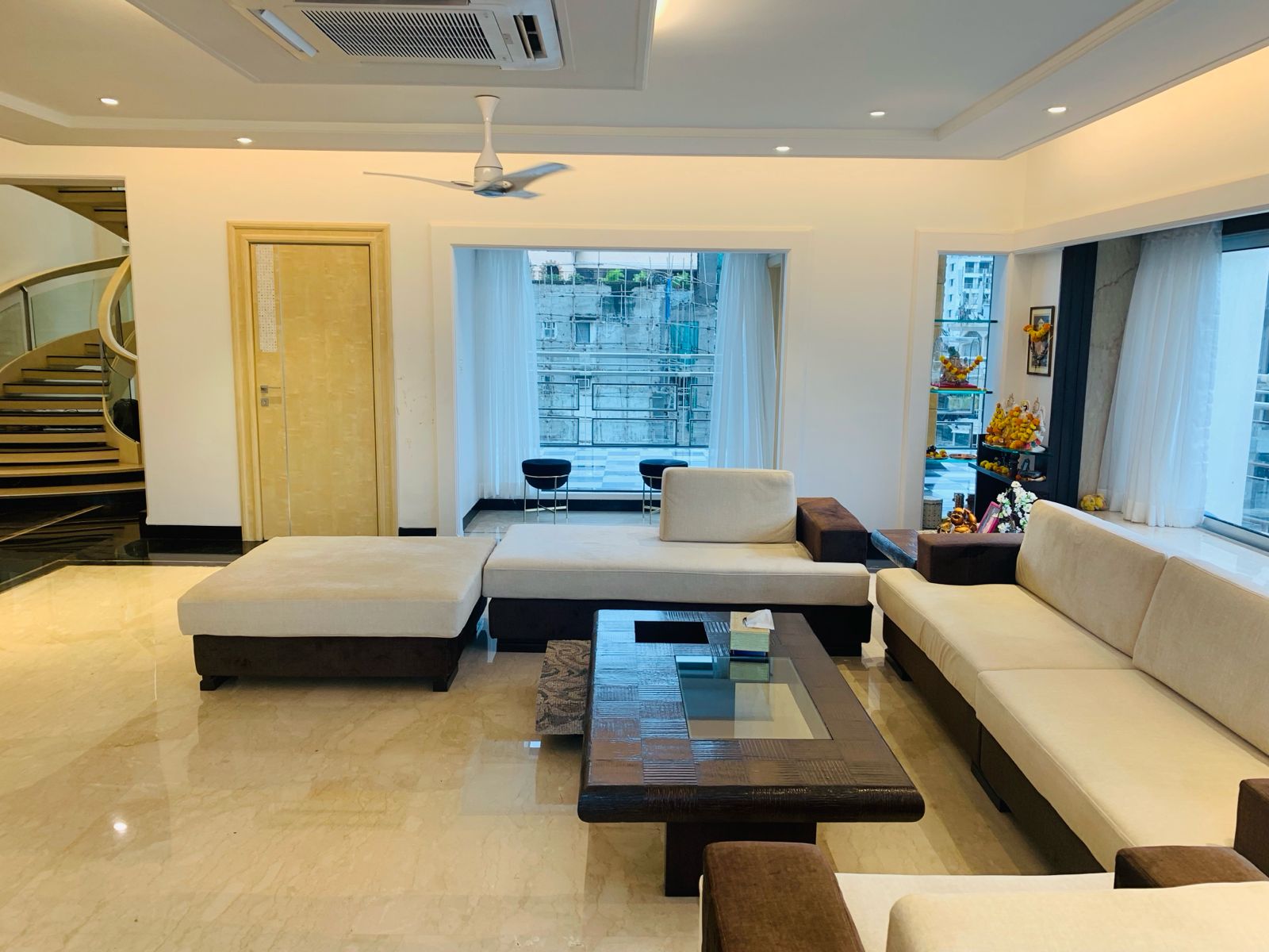 4 BHK Penthouse for Rent in S V Patel Road Mumbai