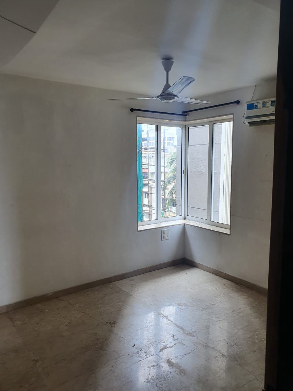 3 BHK Apartment for Sale in Meera  baug Mumbai