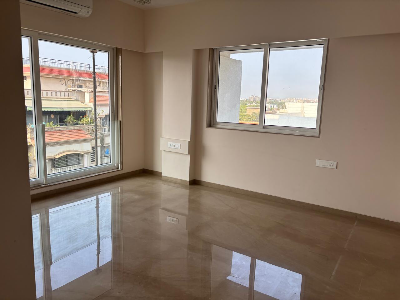 4 BHK Apartment for Sale in Navpada Mumbai