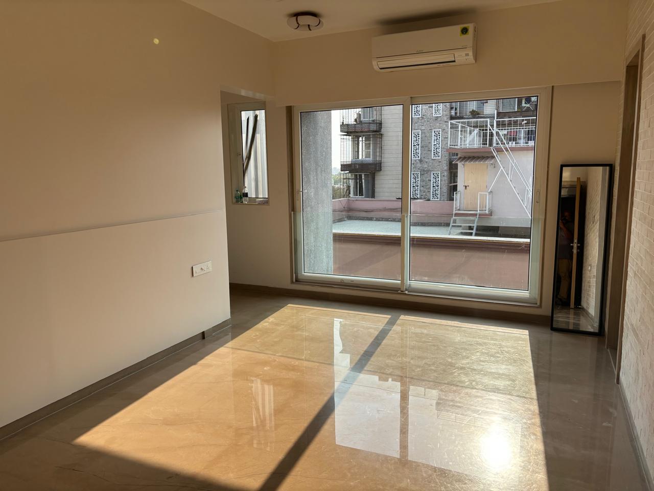 4 BHK Apartment for Sale in Navpada Mumbai