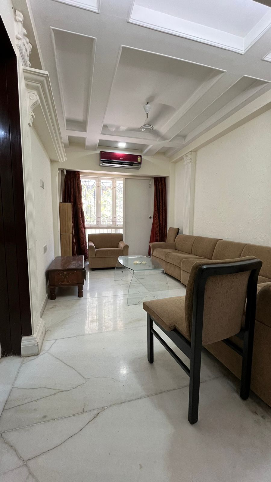 3 BHK Apartment for Rent in Khar Pali rd Mumbai