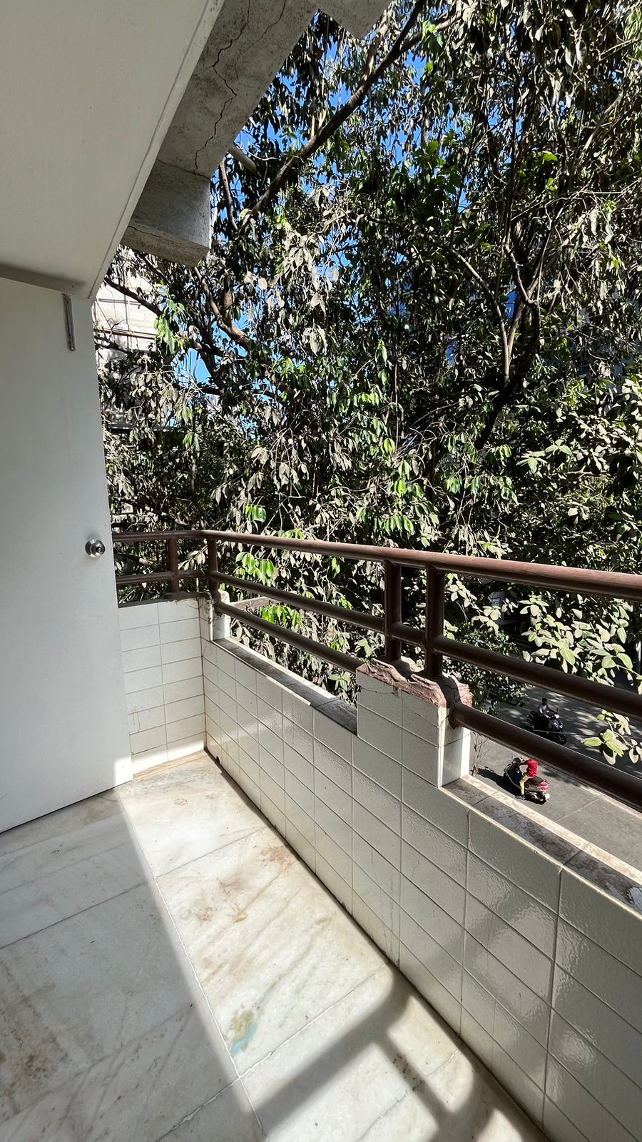 3 BHK Apartment for Rent in Khar Pali rd Mumbai