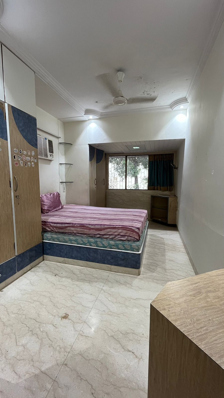 3 BHK Apartment for Rent in Khar Pali rd Mumbai