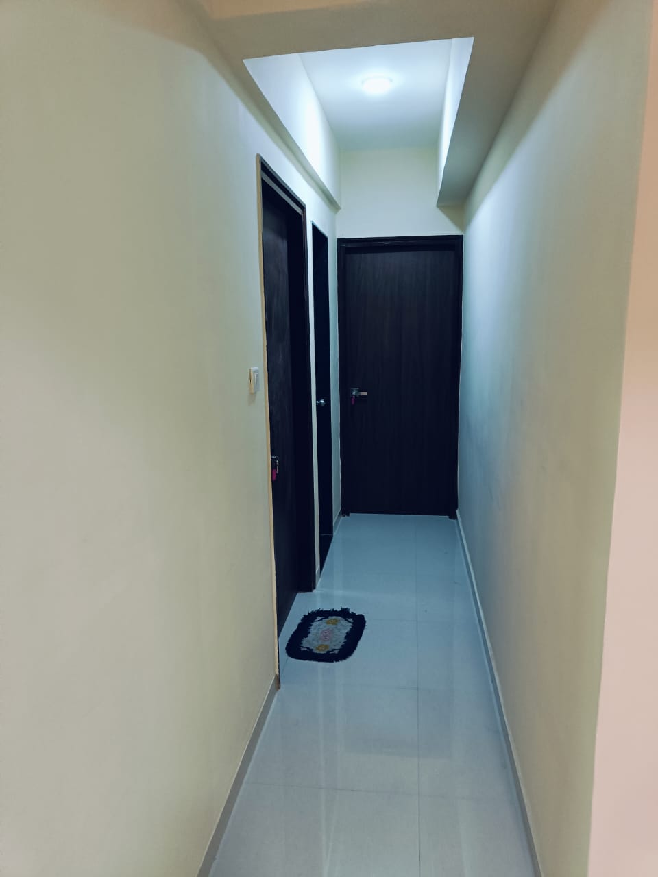 3 BHK Apartment for Rent in 1st Road Mumbai