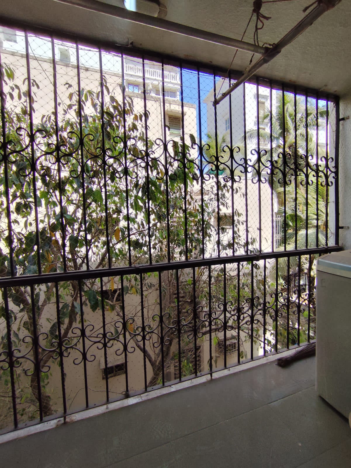 2 BHK Apartment for Sale in Khar West Mumbai