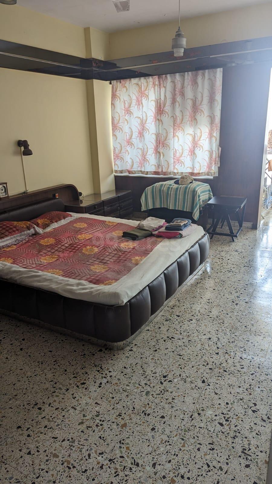 3 BHK Apartment for Sale in Juhu Mumbai