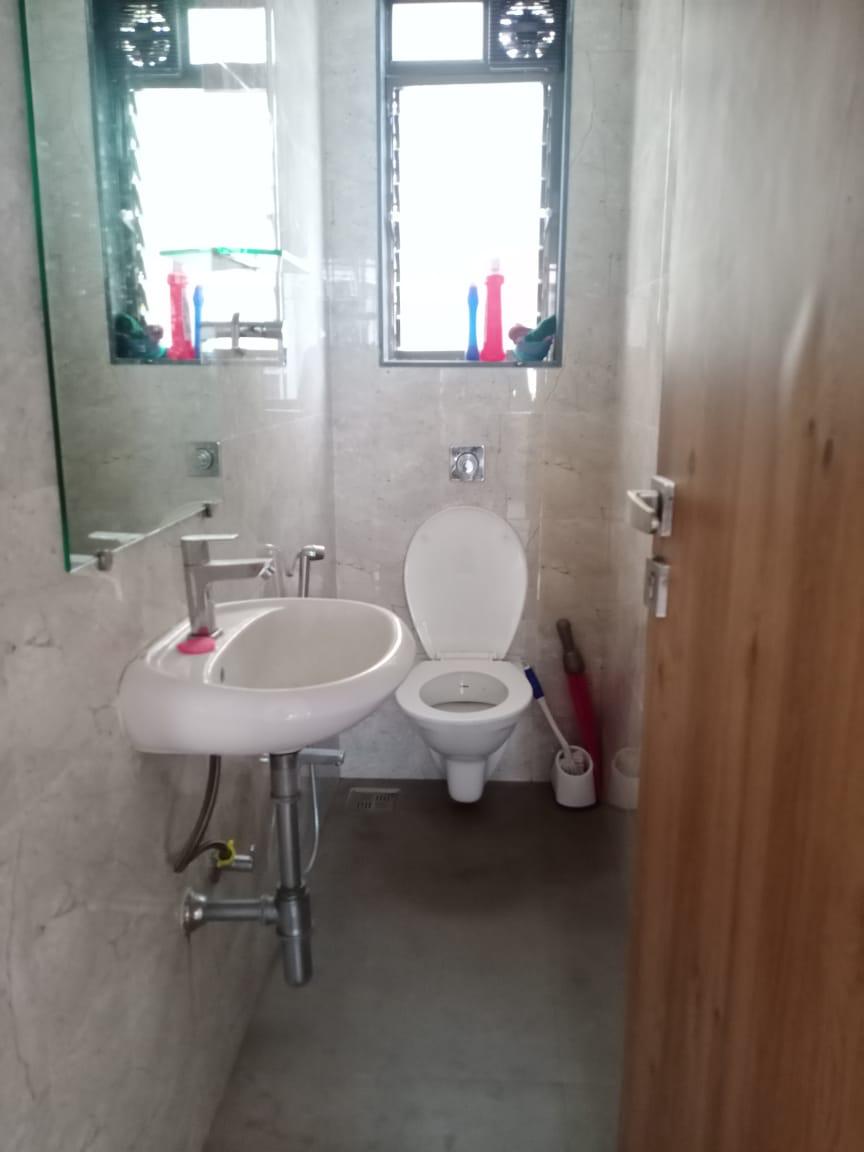 3 BHK Apartment for Sale in Santacruz West Mumbai