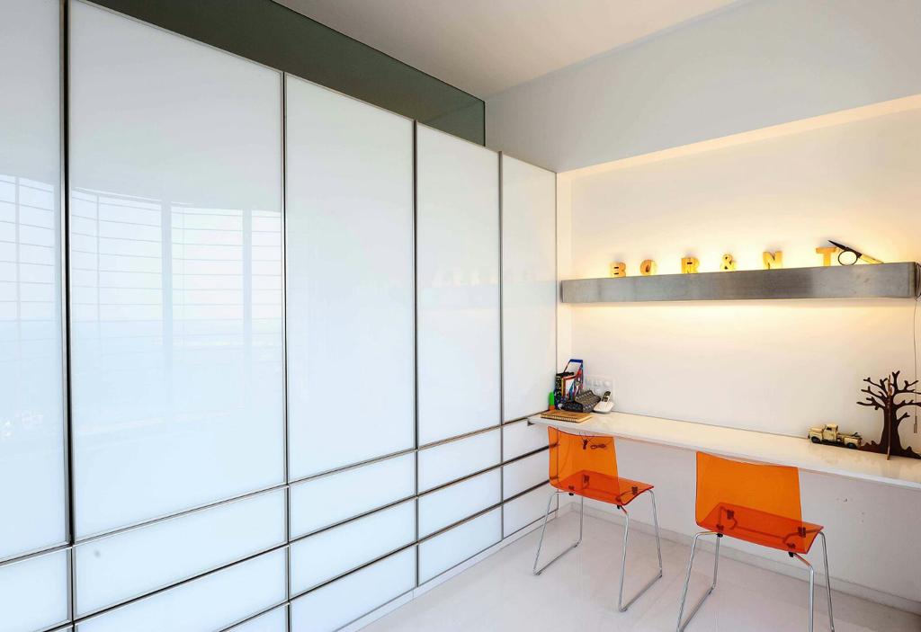 4 BHK Apartment for Sale in Versova Mumbai