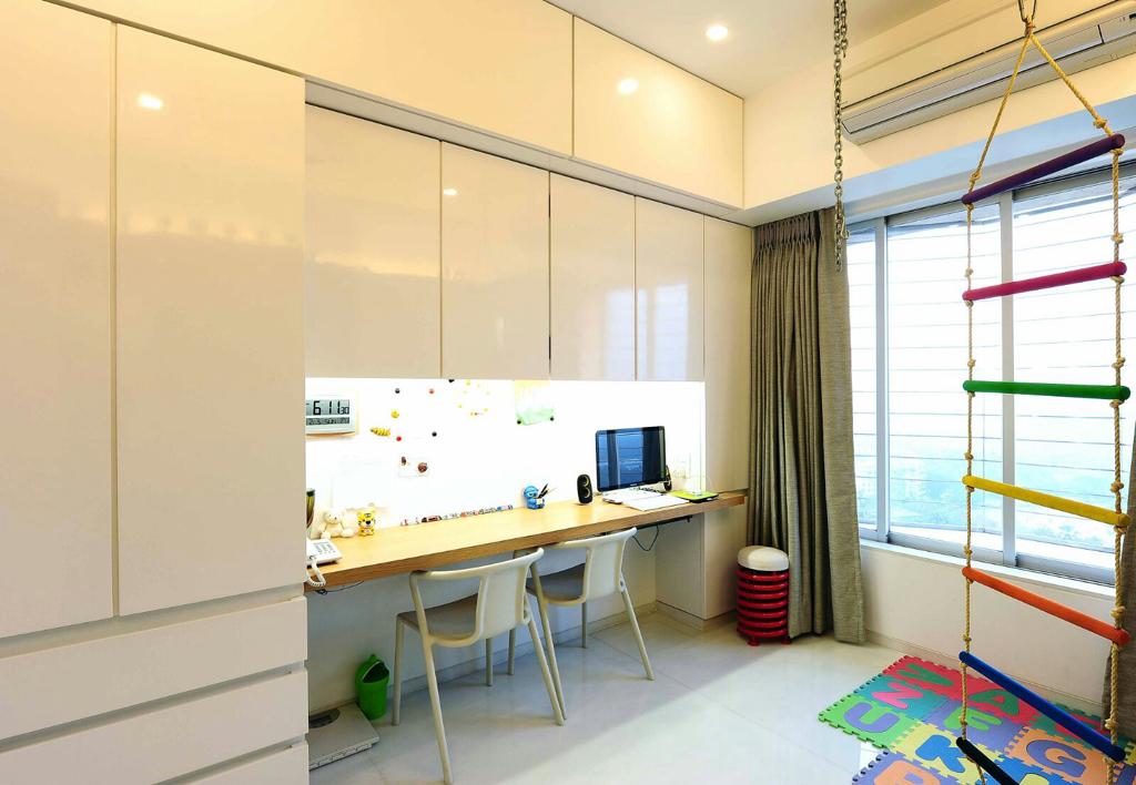 4 BHK Apartment for Sale in Versova Mumbai